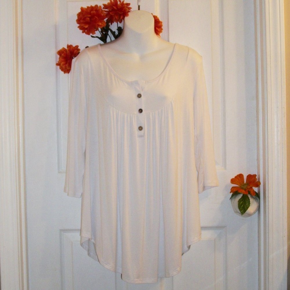 THANTH Sz M White Jersey Knit Tunic Top NWT